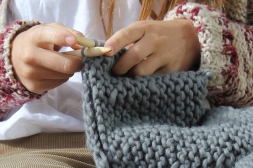 La tricot-thérapie : les grands bénéfices du tricot pour la santé