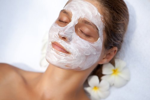 Les réactions allergiques au masque pour la personne