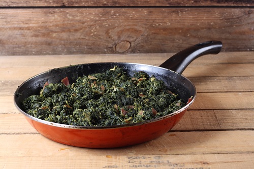 combattre l'hypothyroïdie avec les épinards