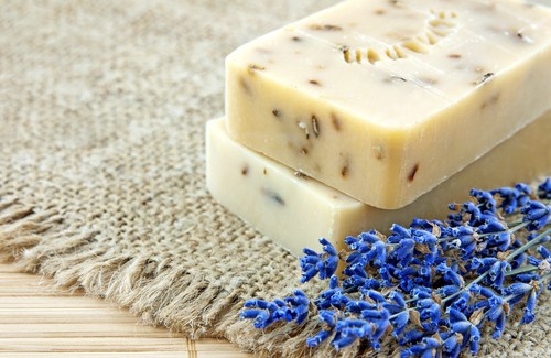 Apprenez Faire Un Savon Maison La Lavande Am liore Ta Sant Apprenez Faire Un Savon Maison La Lavande Am liore Ta Sant