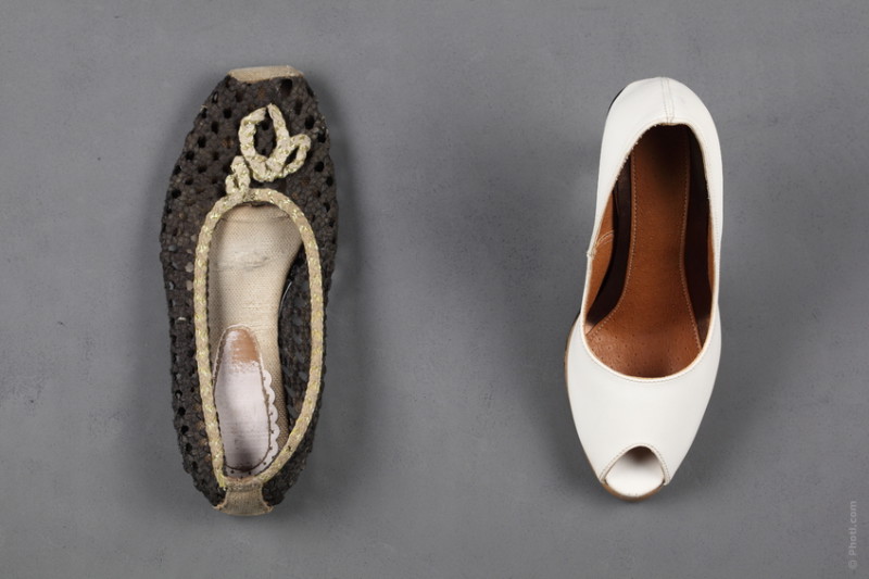 Chaussures et ongles incarnés