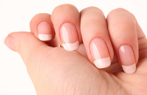 Comment permettre une croissance plus rapide de nos ongles ?