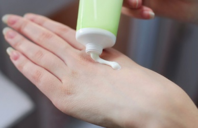 Les astuces pour garder des mains douces et sans taches