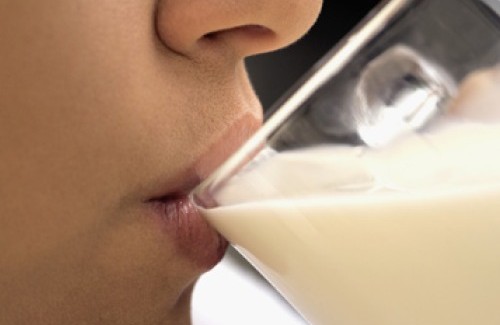 Est-il bon de consommer des produits laitiers pour éviter l'ostéoporose?