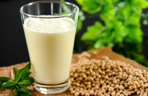 Le lait fait partie des aliments décalcifiants.