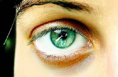 8 signes du visage qui en disent long sur votre santé