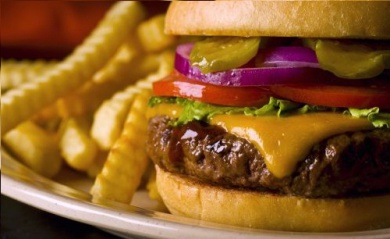 Les aliments qui accélèrent le vieillissement