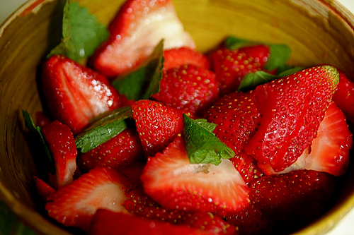 les fraises pour soulager la gingivite