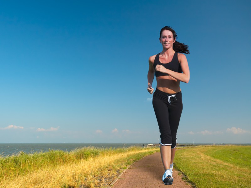 conseils pour perdre du poids en marchant : prendre conscience des bienfaits