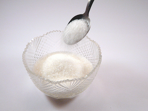 L'utilisation de bicarbonate de soude 2 fois par semaine peut aider à éliminer le tartre.