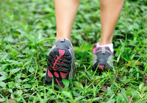 stratégies pour brûler plus de graisses : sortez pour courir ou marcher