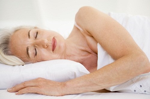 Femme qui dort