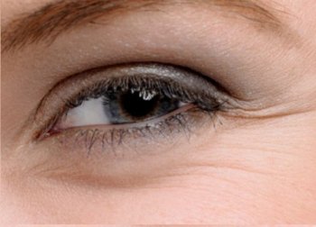 5 crèmes maison pour le contour des yeux