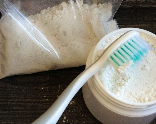 Comment faire un dentifrice reminéralisant pour blanchir les dents ?