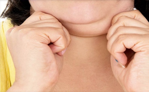 6 astuces indispensables pour réduire le double menton