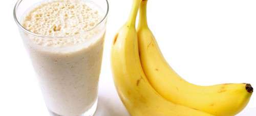 Combattez la rétention d'eau grâce à des smoothies à la banane