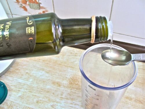 Les bienfaits d’une cuillérée de vinaigre dans un verre d’eau Les bienfaits d’une cuillérée de vinaigre dans un verre d’eau