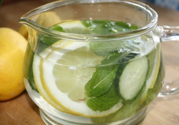 5 délicieuses manières de changer votre façon de boire de l'eau !