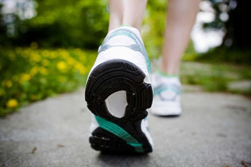 exercices pour éviter une mauvaise posture durant la marche