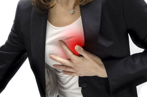 Symptômes du cancer du poumon : douleur dans le thorax