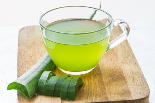 Comment faire du jus d'aloe vera pour réaliser des traitements médicinaux