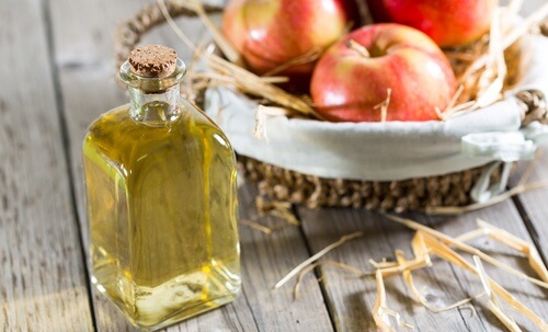 Vinaigre de pomme pour perdre du poids naturellement.