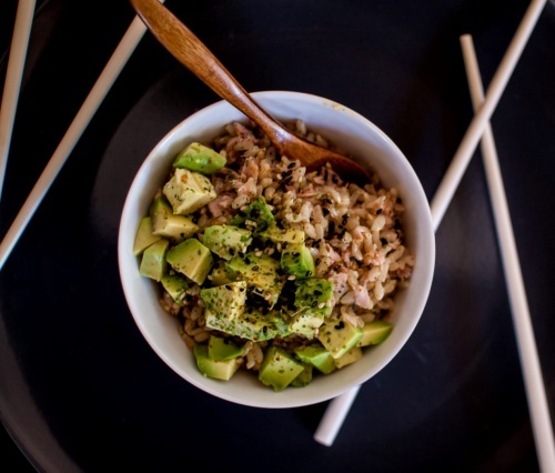 Recette d'avocat au riz complet.