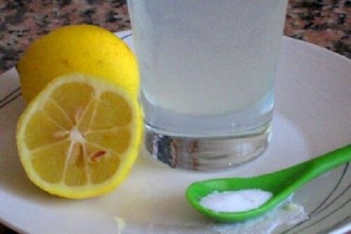 Bicarbonate de sodium et citron