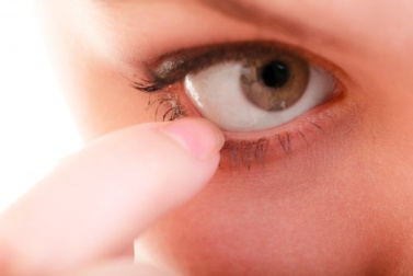 10 remèdes contre les démangeaisons oculaires