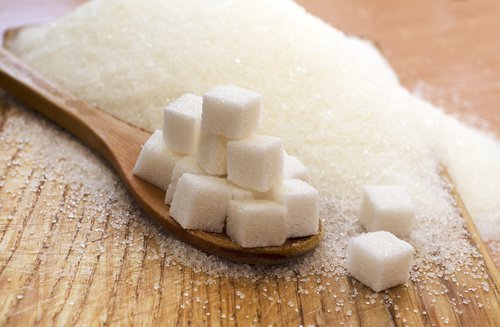 Pour combattre le candida albicans, il faut diminuer la consommation de sucre et d'hydrate de carbone.