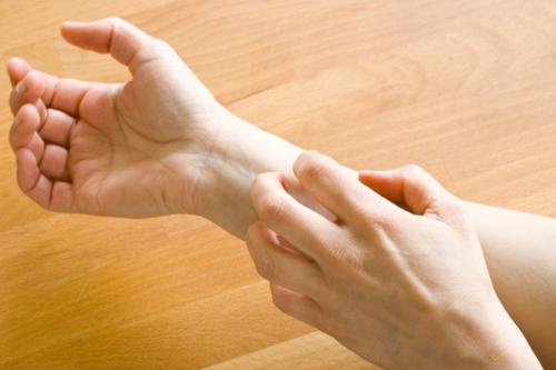 causes principales de la dermatite