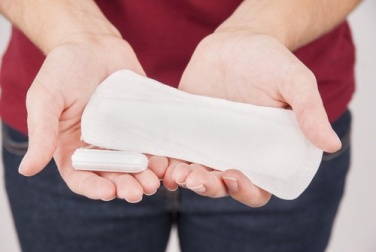 Une top model voit sa jambe amputée à cause d'un tampon