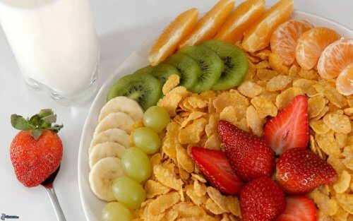 petit-déjeuner fruit frais
