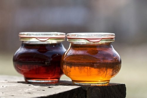 sirop de miel pour soigner les types de douleurs 