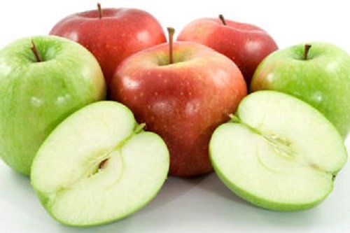La pomme pour réduire les cernes naturellement.
