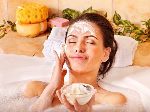  peeling facial dans un bain 