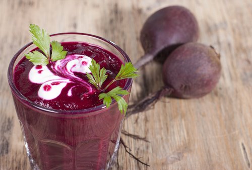 Smoothie-a-la-betterave-500x338