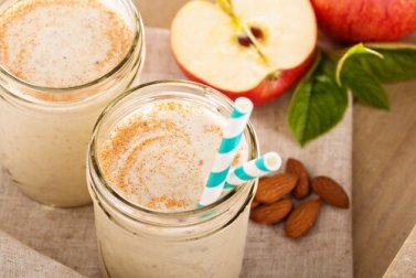 5 smoothies riches en fibres pour lutter contre la constipation