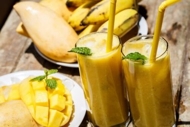 5 smoothies énergisants pour surpasser la fatigue
