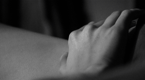 Caresses