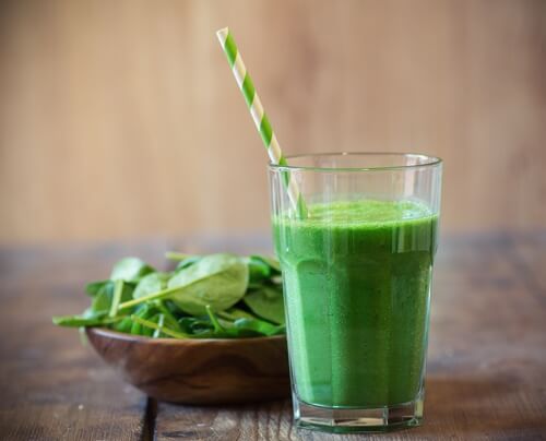 5 smoothies énergisants pour surpasser la fatigue :smoothie vert