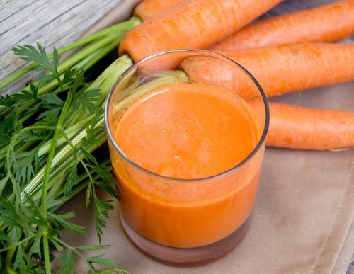 Smoothie-depuratif-rajeunissant-500x387