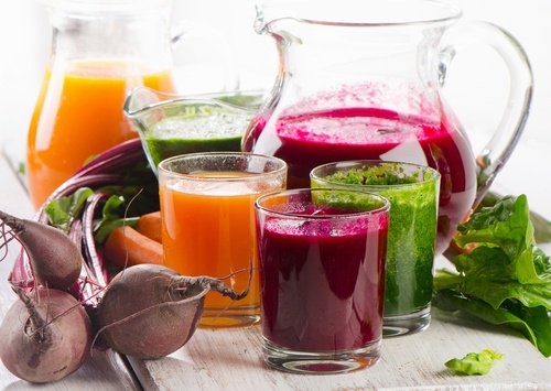 4 jus naturels pour atténuer les taches sur le visage