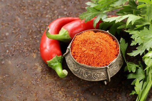 Usage-du-piment-de-Cayenne-500x334