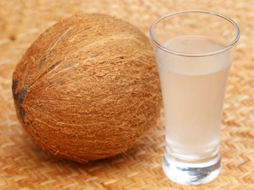 eau-de-coco-500x373