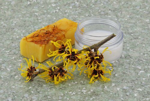 Hamamelis pour diminuer les varices.