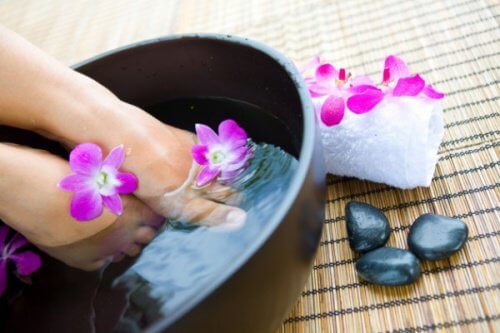bain-de-pieds-relaxant-500x333