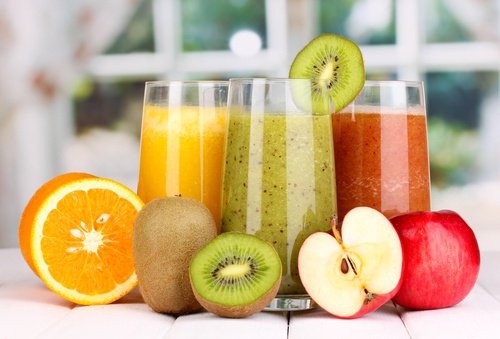 Les 4 meilleurs jus de fruits à boire le matin !