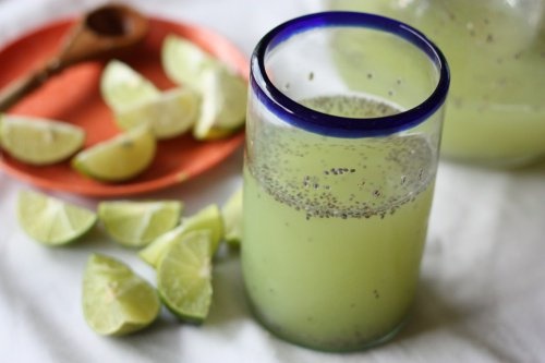 Un jus à base de citron et de graines de chia contre le cholestérol