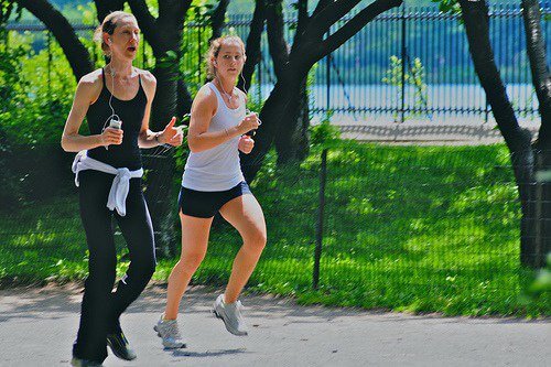 femmes qui courent